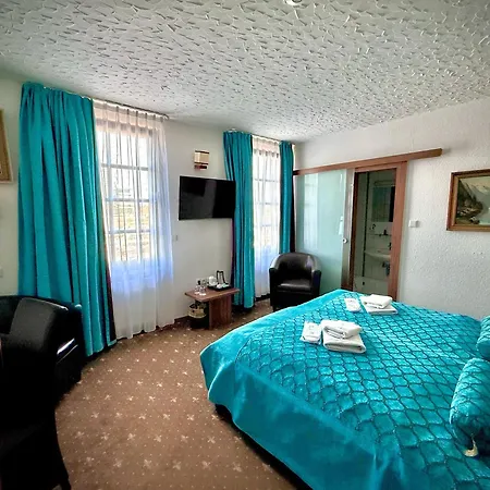 Hotel Und Restaurant Loewenbraeu