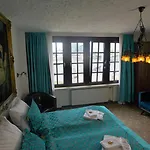 Und Restaurant Loewenbraeu Hotel Cologne