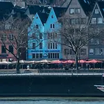 Und Restaurant Loewenbraeu 3*