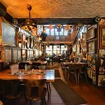Und Restaurant Loewenbraeu Cologne