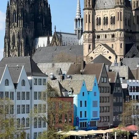 Und Restaurant Löwenbräu Hotell