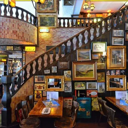 Und Restaurant Löwenbräu Köln