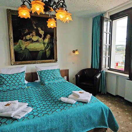 Hotel Und Restaurant Loewenbraeu Keulen