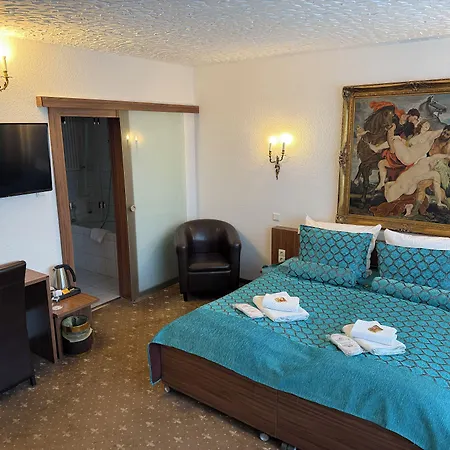 Und Restaurant Loewenbraeu Hotel