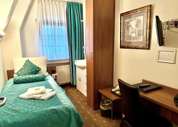 ウント レストラン レーベンブロイ