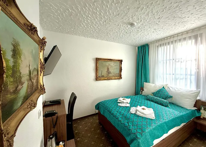 Hotel Und Restaurant Loewenbraeu Cologne