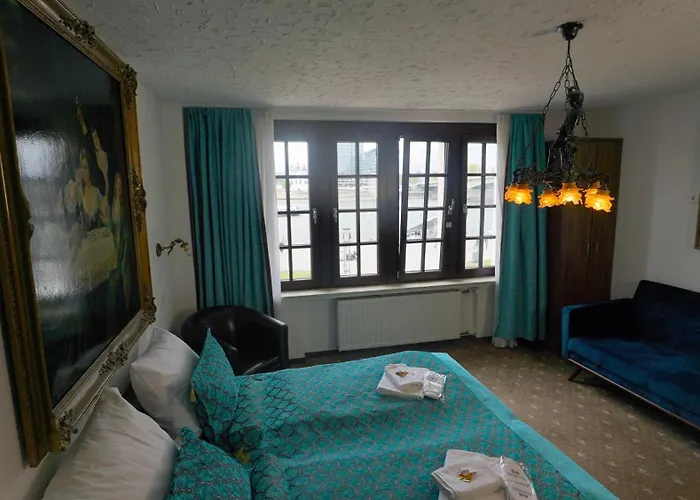 Und Restaurant Loewenbraeu Hotel Colonia