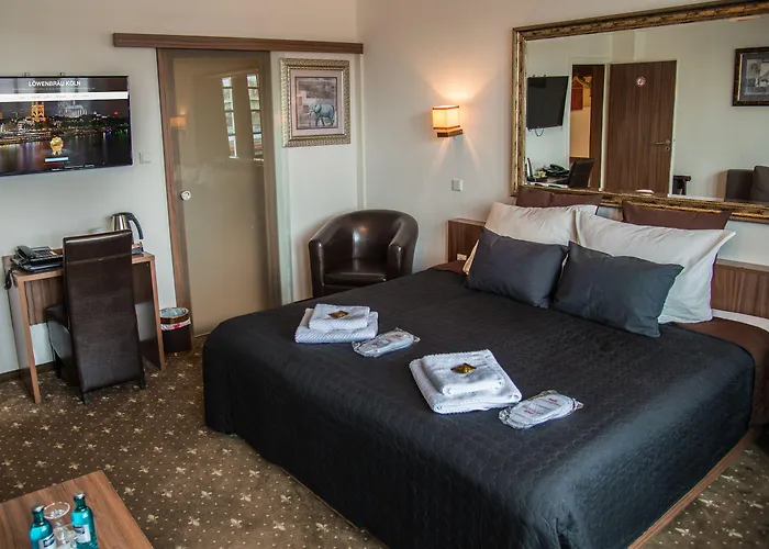 ウント レストラン レーベンブロイ ケルン