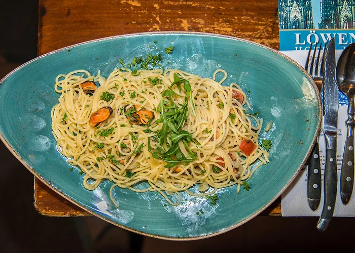 Und Restaurant Loewenbraeu Hotel Cologne