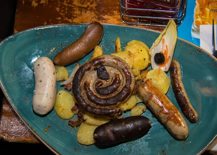 Und Restaurant Loewenbraeu Hotel Cologne