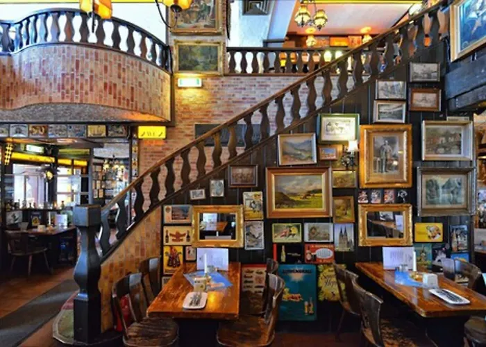 Und Restaurant Loewenbraeu Cologne