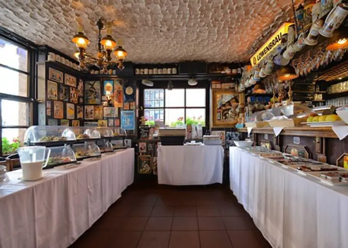 Und Restaurant Loewenbraeu Hotel