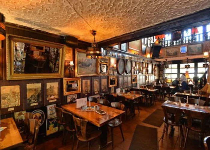 Und Restaurant Loewenbraeu 3* Cologne