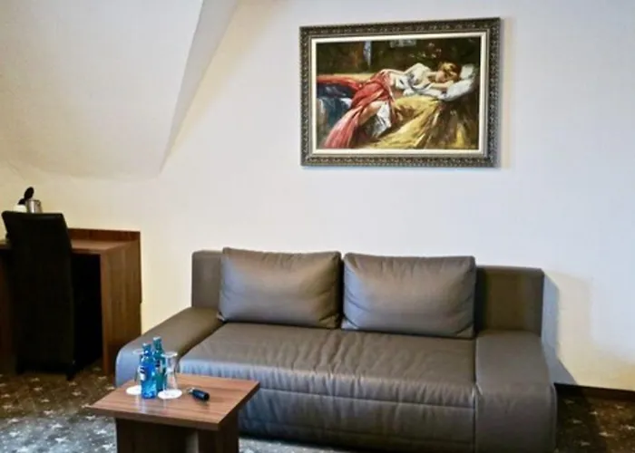 Und Restaurant Loewenbraeu Hotel Cologne