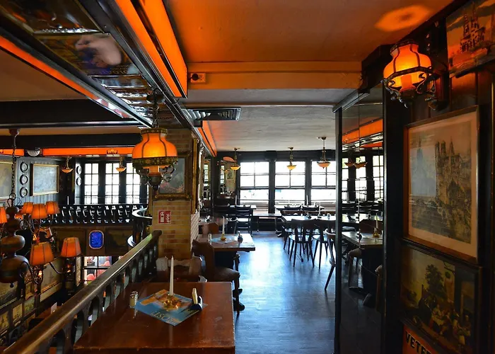 Und Restaurant Loewenbraeu Hotel Colonia