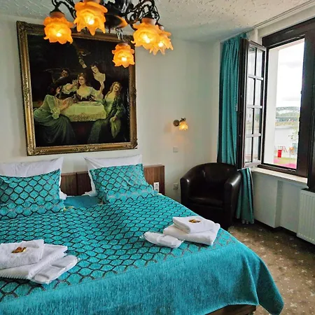 Und Restaurant Loewenbraeu 3*