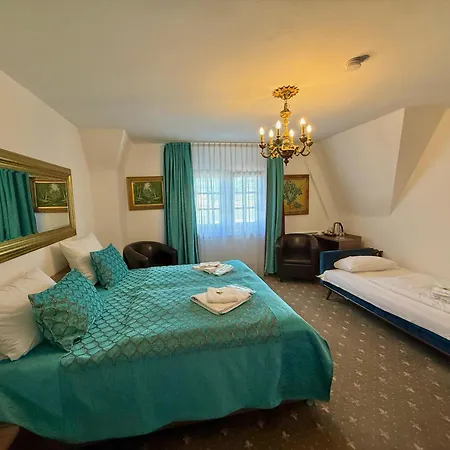 Hotel Und Restaurant Loewenbraeu Colonia